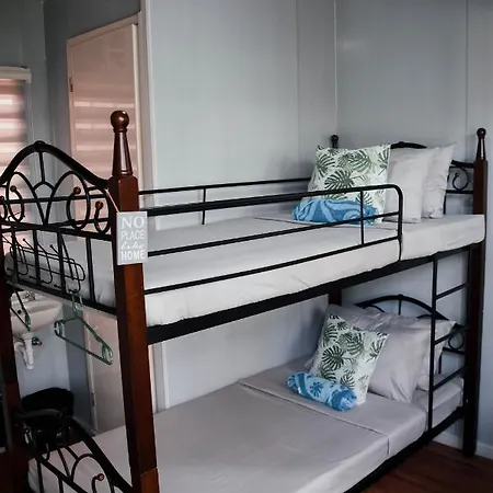 Olive Hostel Roxas City Exterior photo
