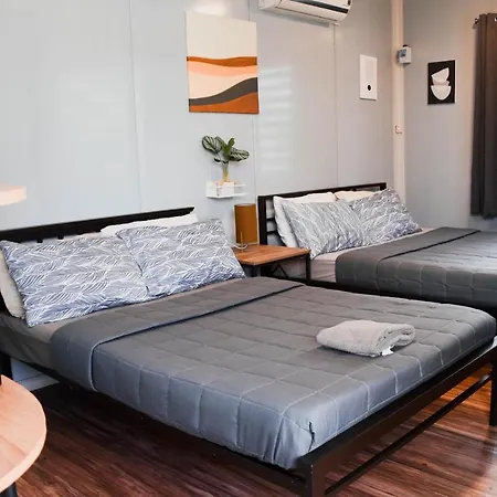 Olive Hostel Roxas City Exterior photo